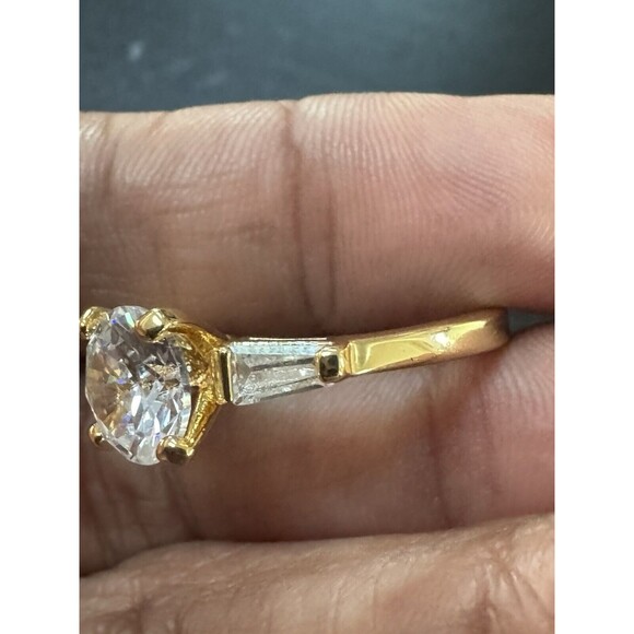 10K Fine Gold Shimmer Modern Comfort Band Ring – Size 8 - Picture 4 of 8